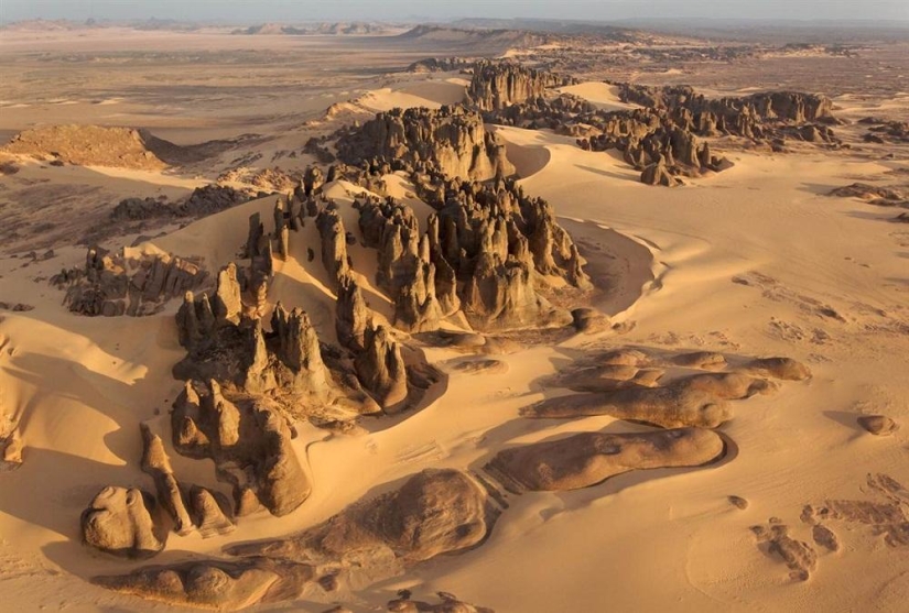 10 impresionantes vistas del desierto desde el aire