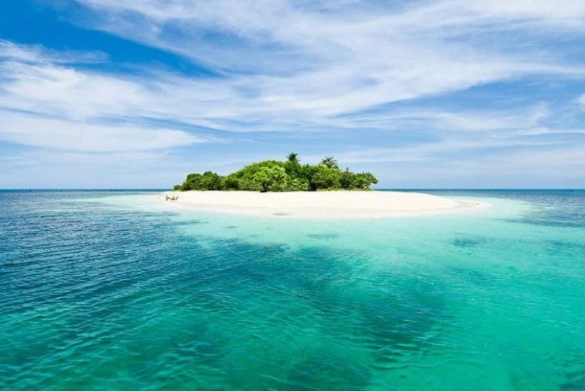 10 Islas solitarias con la naturaleza virgen