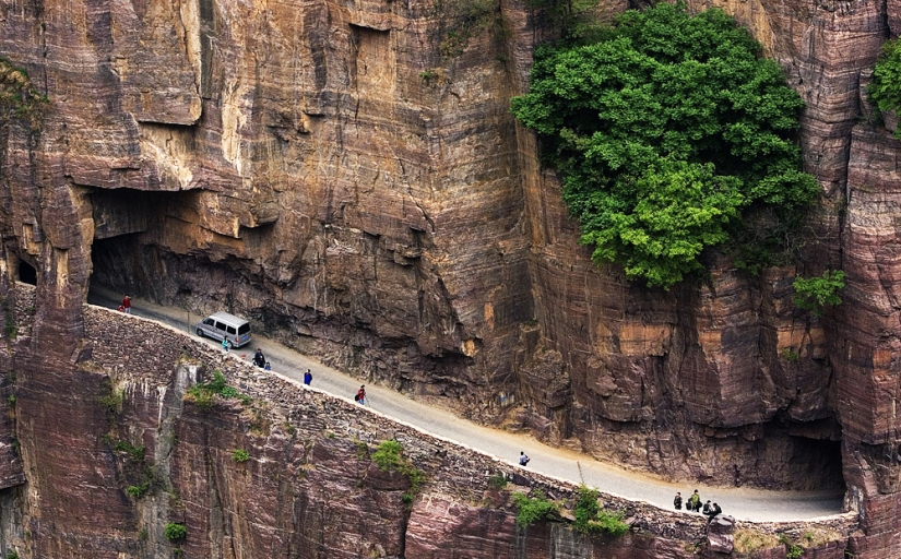 10 most unusual roads in the world