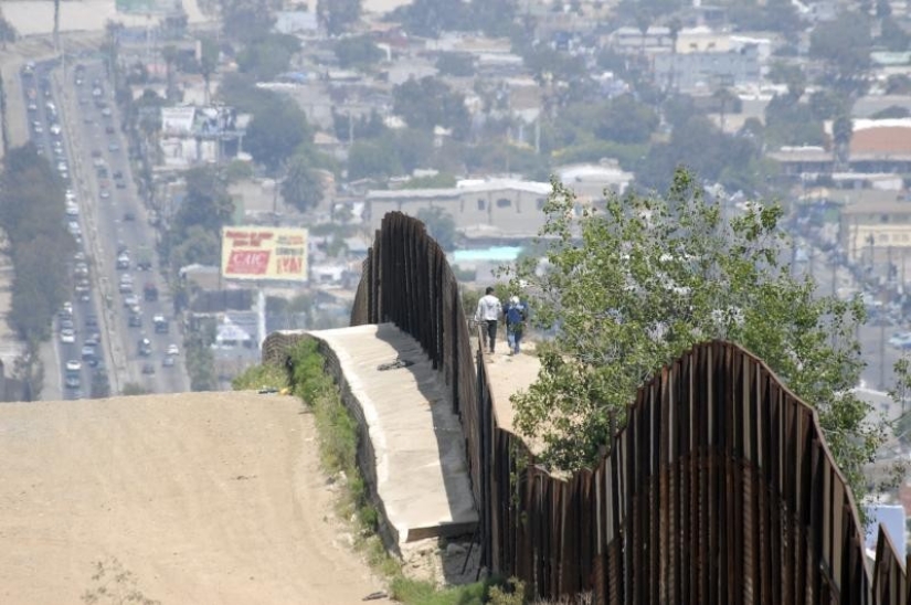 10 muros fronterizos sombríos que dividen el mundo