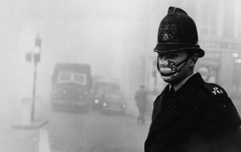 10 photos of the Great Smog in London