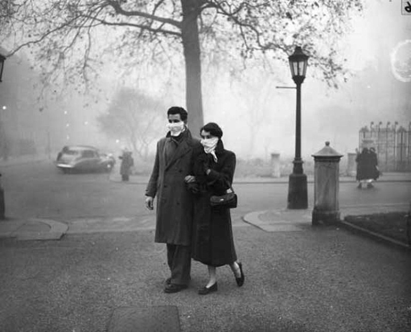 10 photos of the Great Smog in London