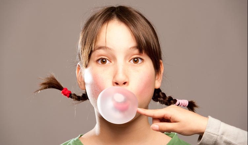 10 razones para no dejar de masticar chicle