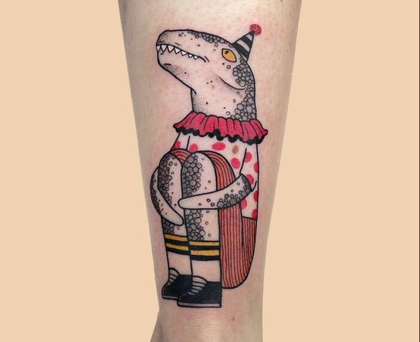 10 veces la gente tuvo una idea genial de tatuaje de dinosaurio y se ejecutó a la perfección