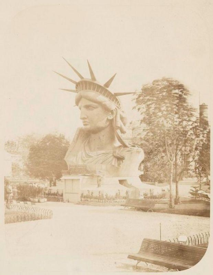 11 rare shots from the construction of the Statue of Liberty