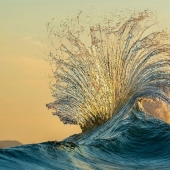 12 Breathtaking Wave Photos By Ray Collins