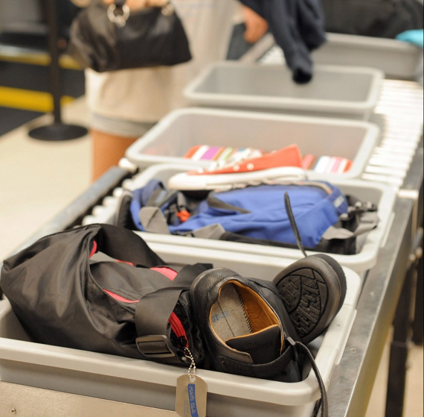 14 life hacks from airport staff that will make your next flight easier