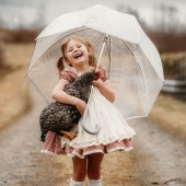 15 Captivating Images Of Kids And Their Furry Friends By Andrea Martin