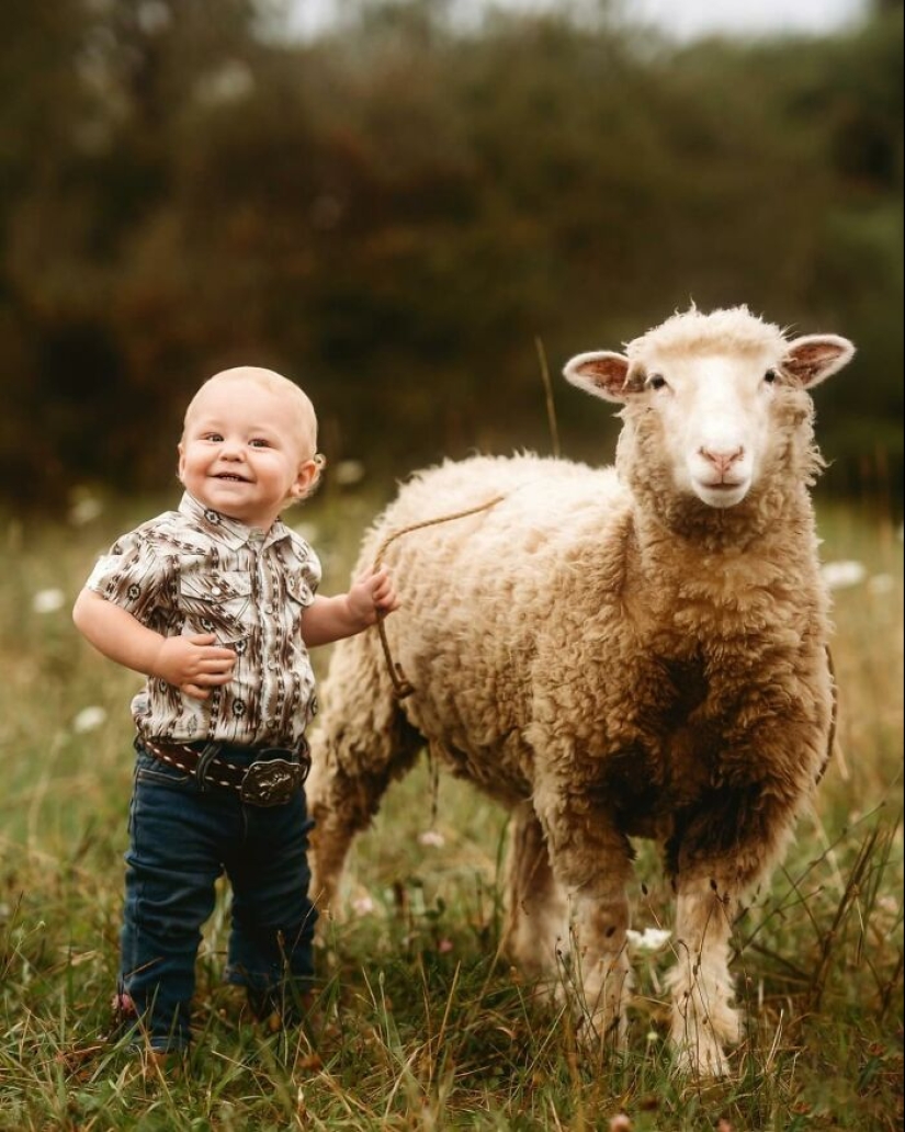 15 Captivating Images Of Kids And Their Furry Friends By Andrea Martin