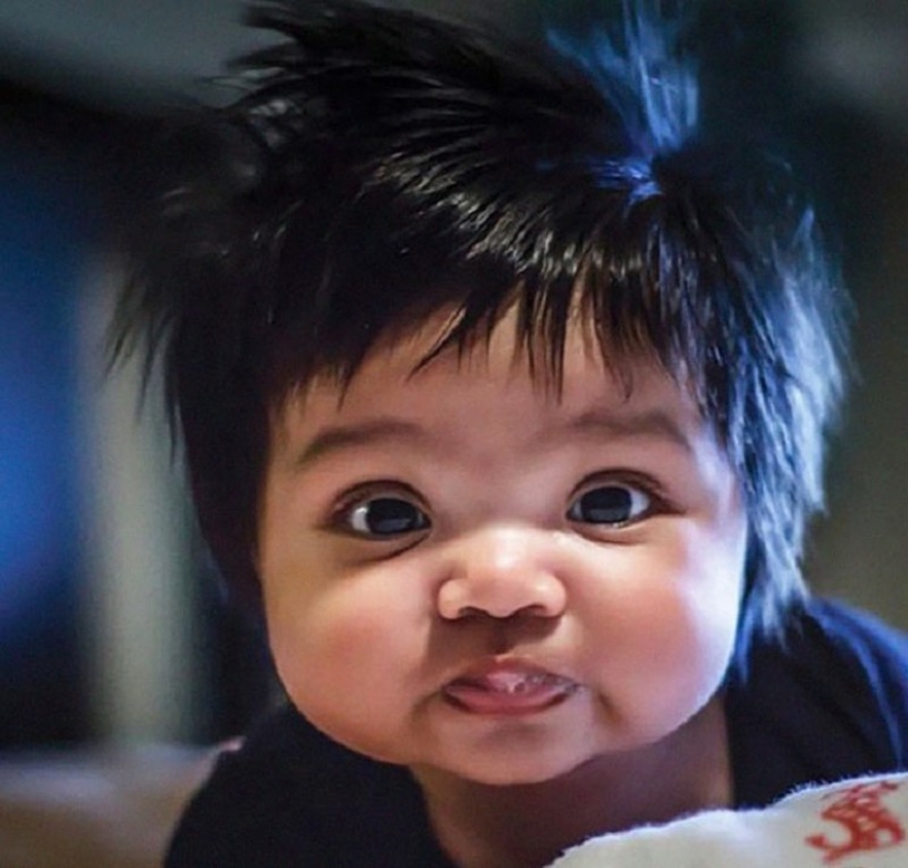 15 cute kids born with gorgeous hair