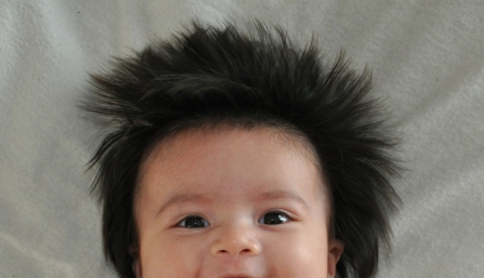 15 cute kids born with gorgeous hair