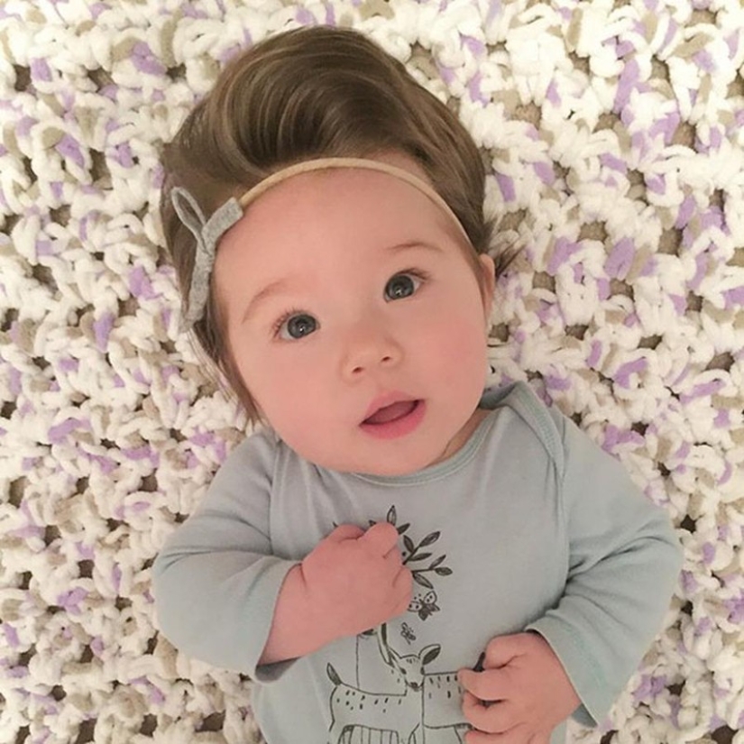 15 cute kids born with gorgeous hair