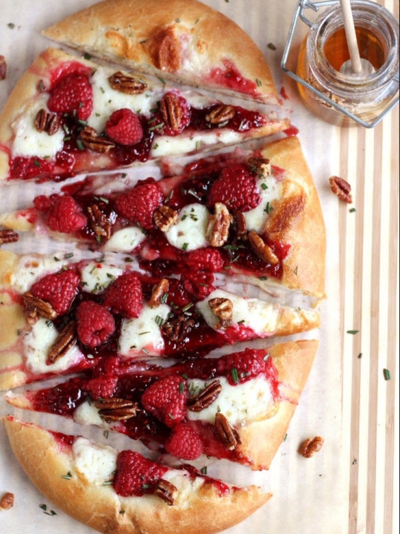 16 pizzas de postre que te harán reconsiderar tu visión de este plato clásico