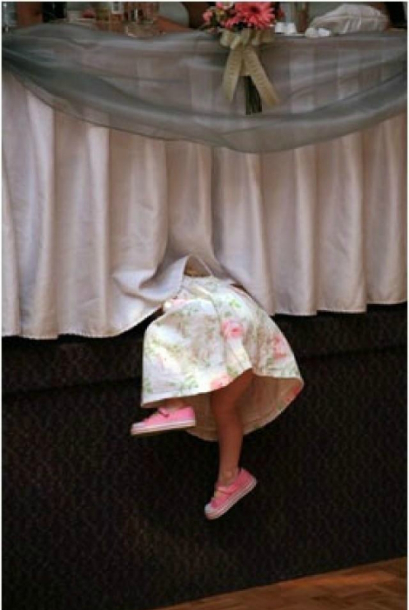 17 examples when a wedding photographer is doing well with a sense of humor