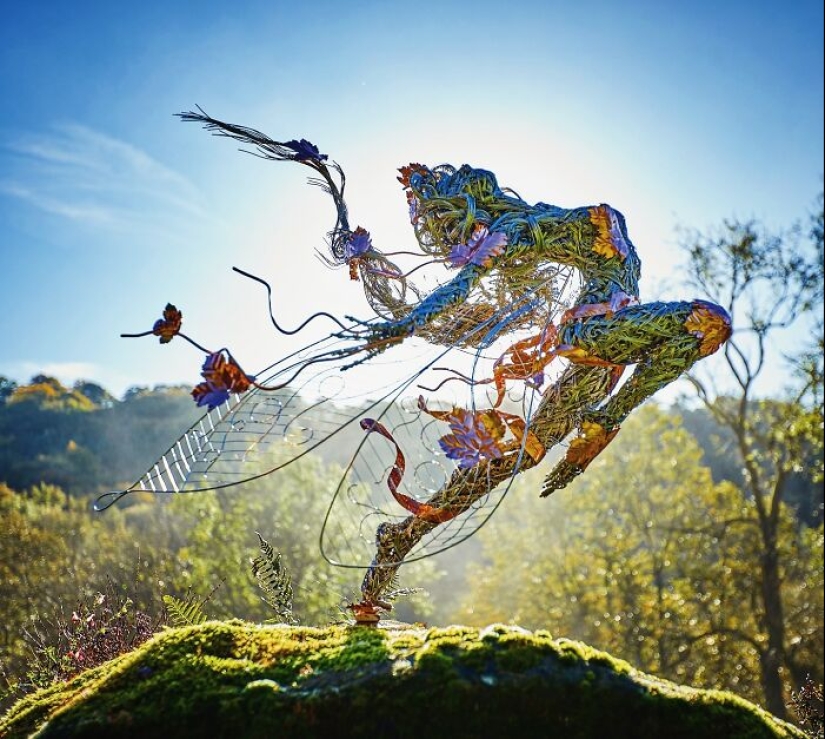 17 Magical Wire Sculptures Of Fairies, Created By Robin Wight