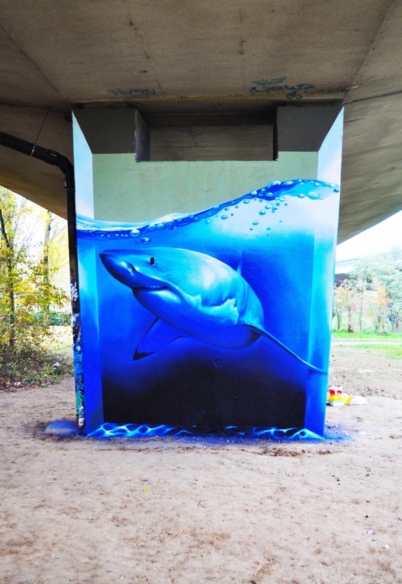 18 cool street art works that open a portal to another world