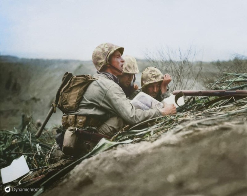 18 famous historical photographs in color