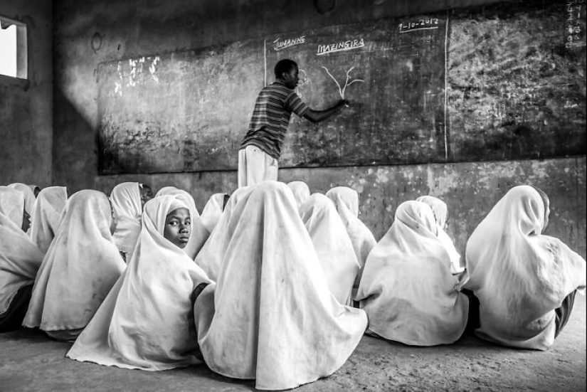 18 fotografías en blanco y negro premiadas en los premios ReFocus 2024