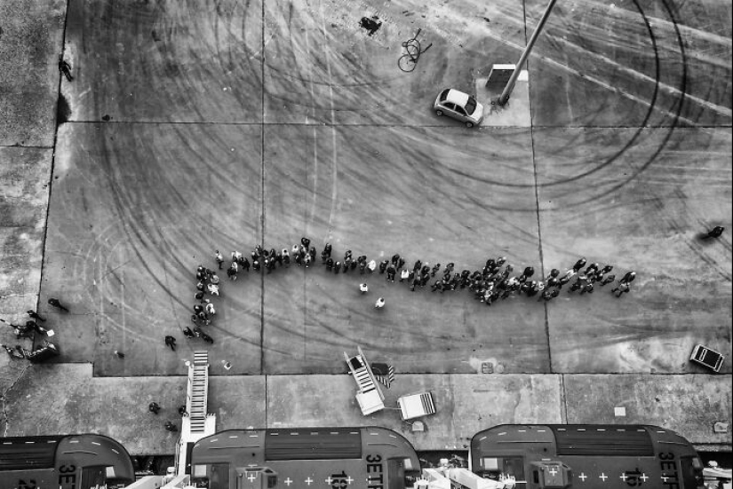 18 fotografías en blanco y negro premiadas en los premios ReFocus 2024