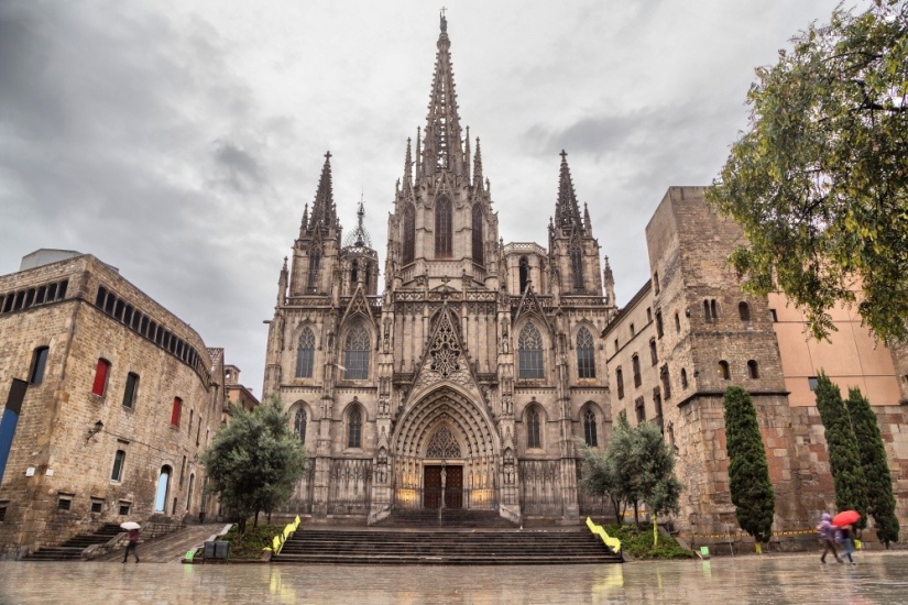 18 reasons to go to Barcelona