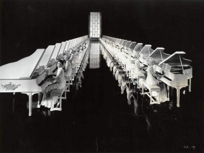 1930-1943: Las danzas caleidoscópicas de Busby Berkeley