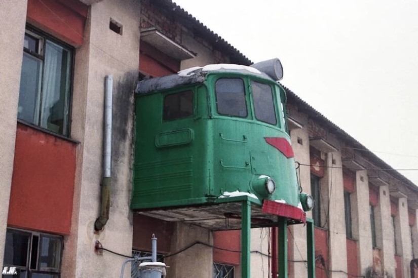 20 balcones que pueden decir mucho sobre cucarachas en la cabeza de sus dueños