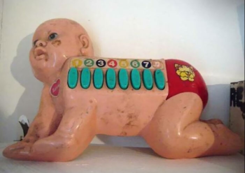 20 Epic Toy Design Fails That Are So Bad, It’s Actually Funny