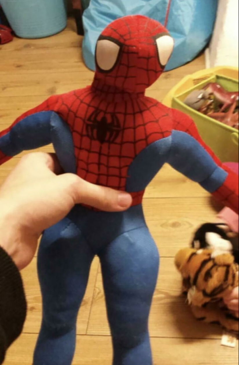 20 Epic Toy Design Fails That Are So Bad, It’s Actually Funny