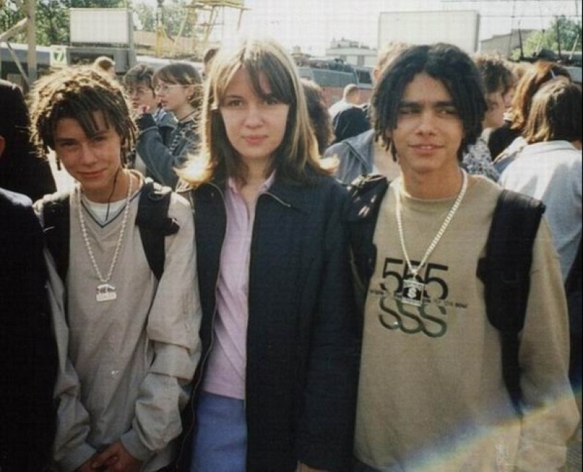 20 fotos poco conocidas de celebridades tomadas antes de su ascenso a la cima de sus carreras