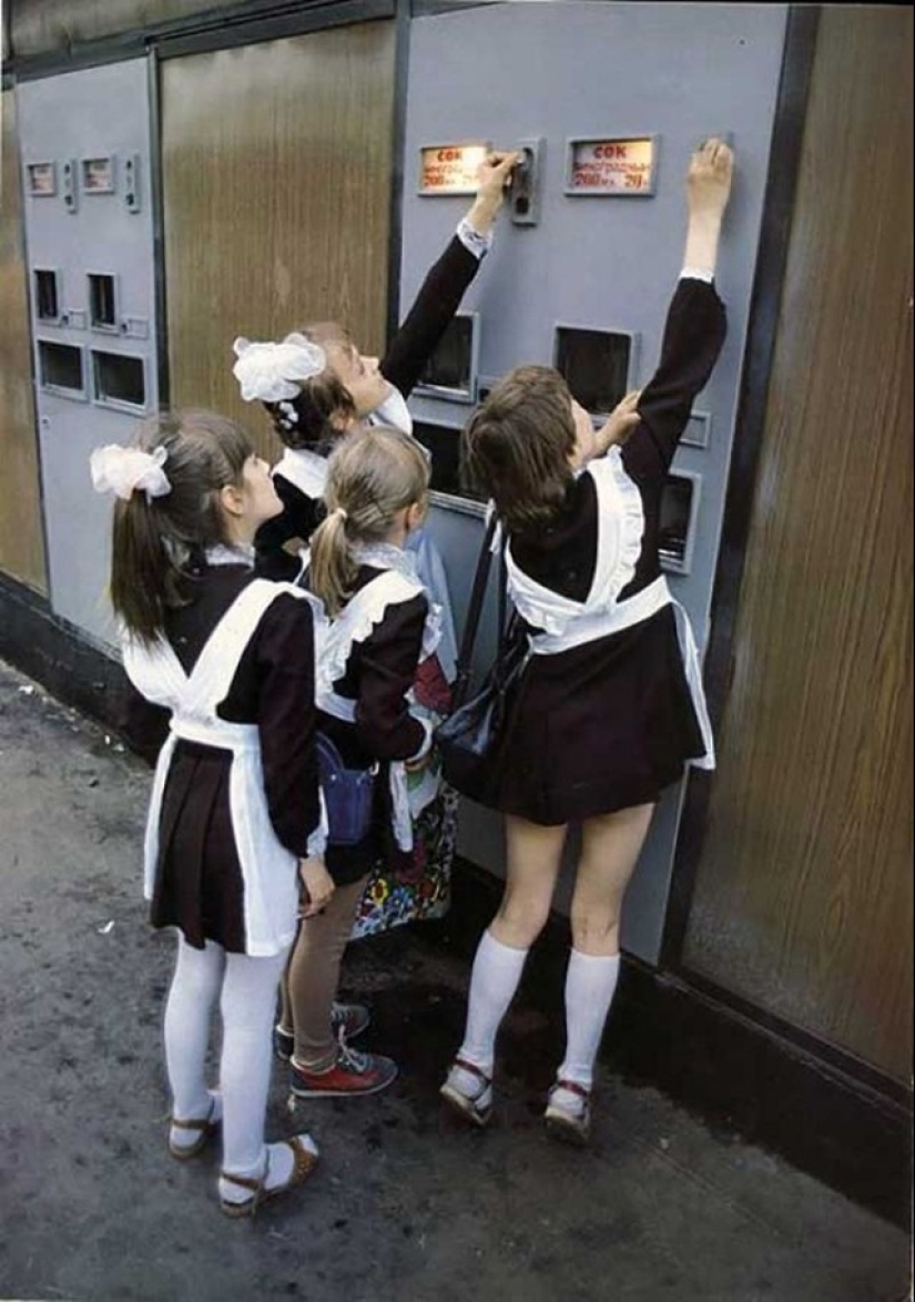 20 happy photos from Soviet childhood