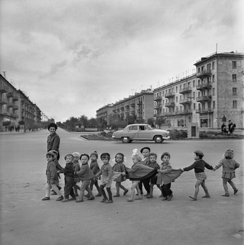 20 happy photos from Soviet childhood