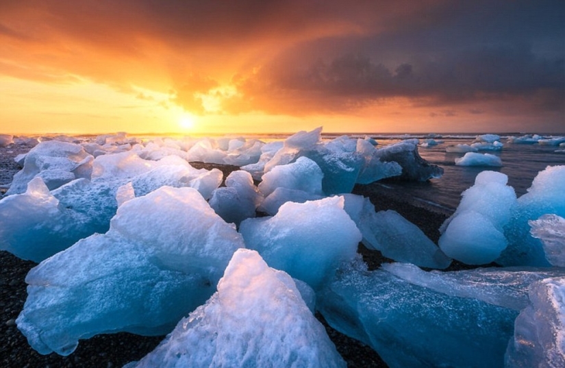 20 lugares pintorescos de diferentes países en los rayos del sol naciente