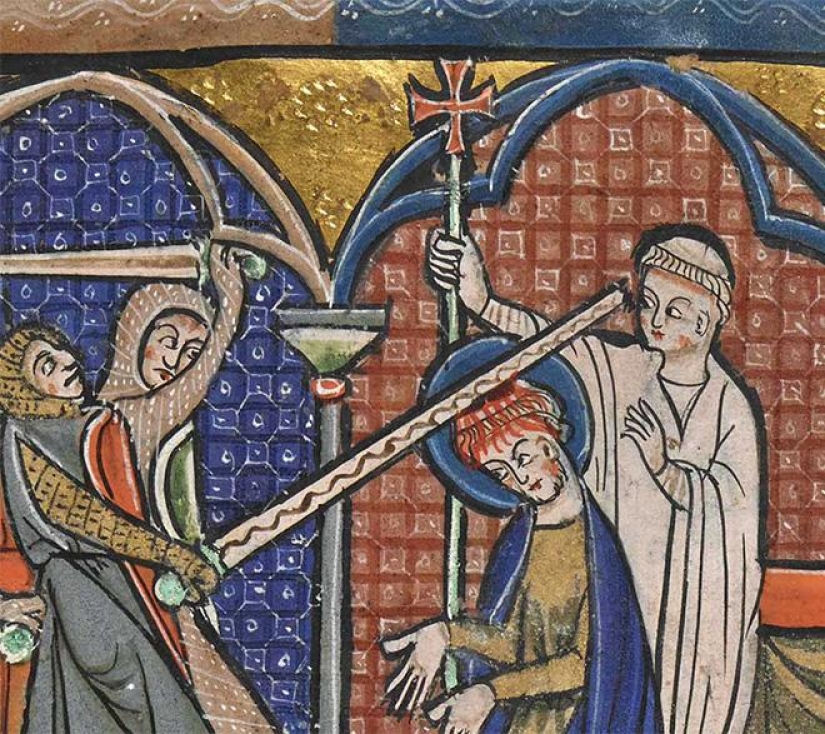 20 medieval paintings in which people are dealt with, but they absolutely don't care