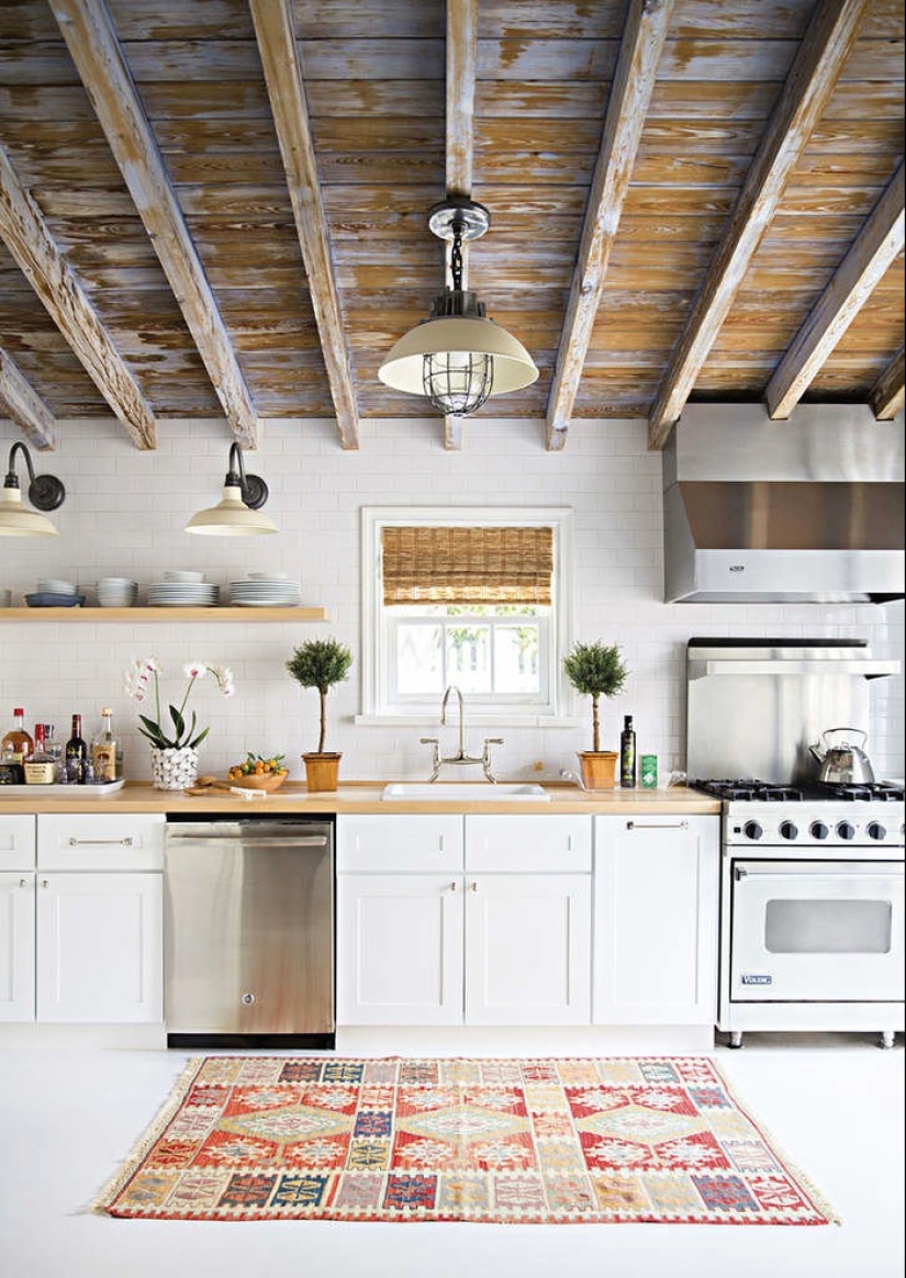 20 Most Beautiful Kitchens Made of Natural Wood