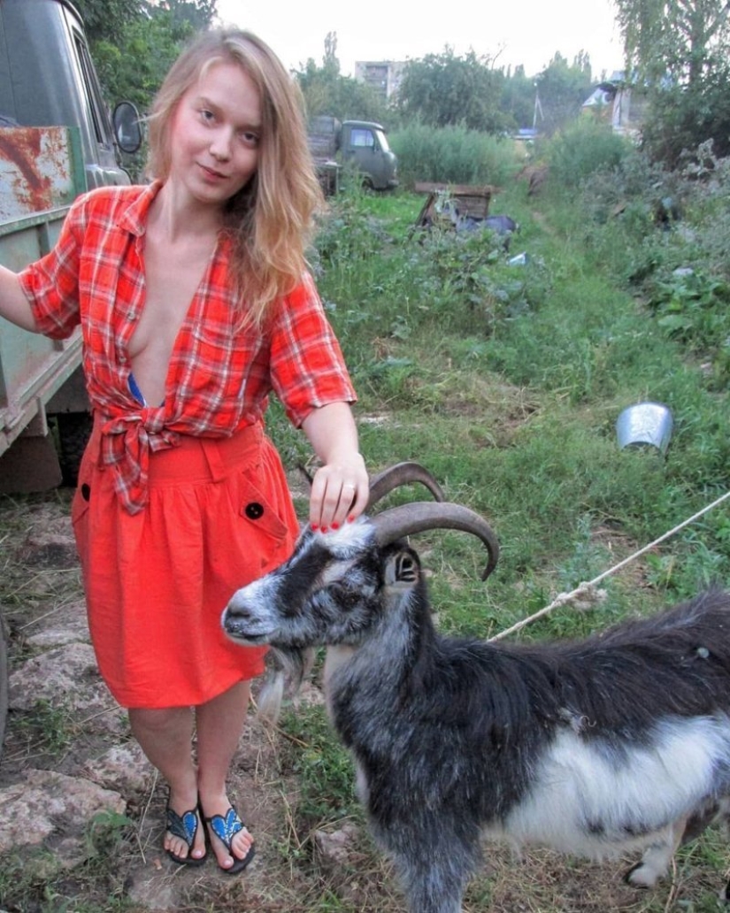 20 rural milkmaids from Instagram, with whom you will definitely fall in love