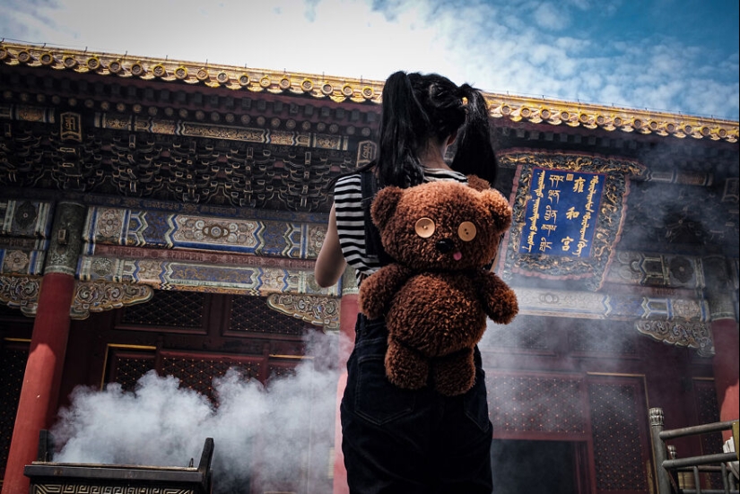 20 Stunning Moments In Beijing Captured By Photographer Chris Yan