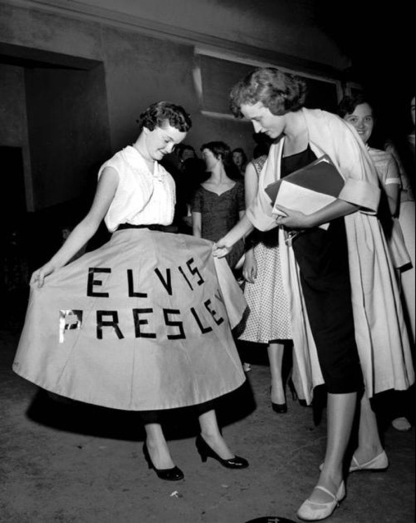 21 fotos raras del rey del rock and roll Elvis Presley