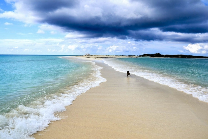 22 amazing beaches with snow-white sand