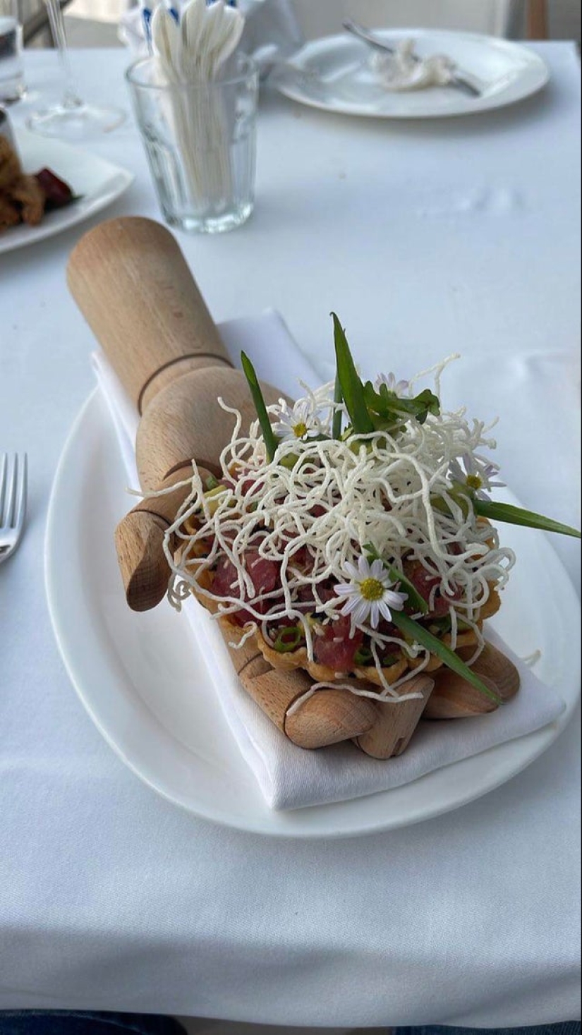 22 examples of well, sooo strange serving of dishes, from which you will lose your appetite