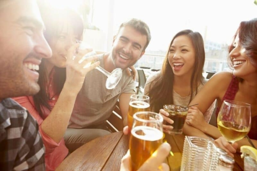 22 facts about alcohol, from which someone can sober up