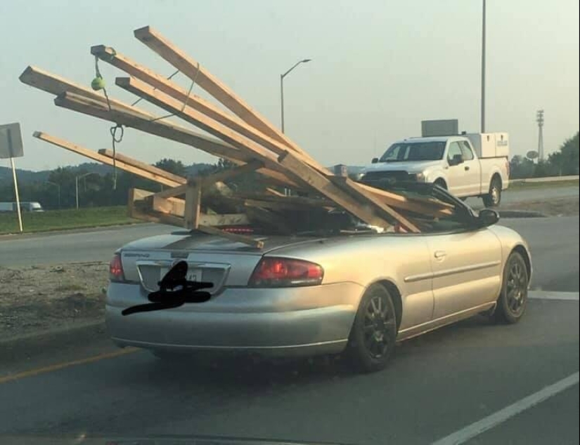 22 formas controvertidas de transporte por carretera o cómo no transportar carga