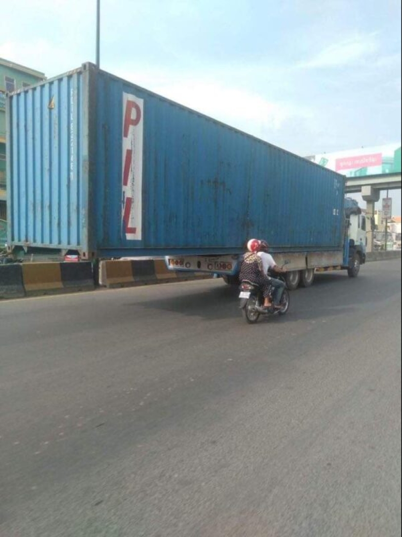 22 formas controvertidas de transporte por carretera o cómo no transportar carga