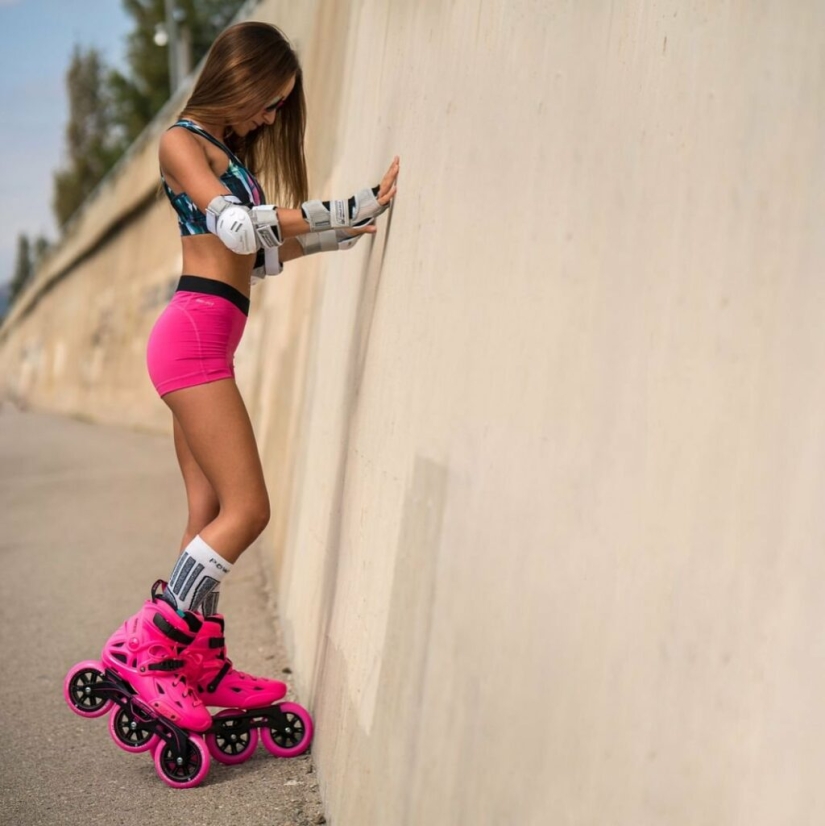 22 fotos de chicas en patines que te volverán loco