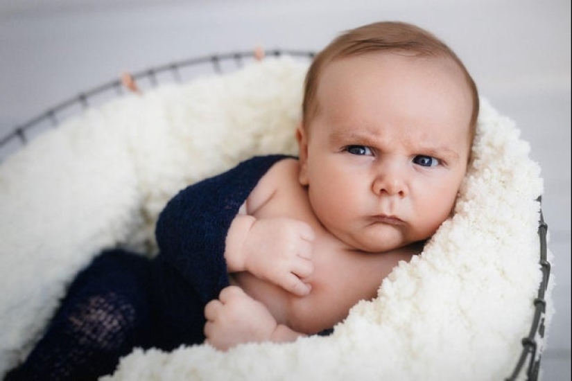 22 funny photos of babies with strikingly adult faces