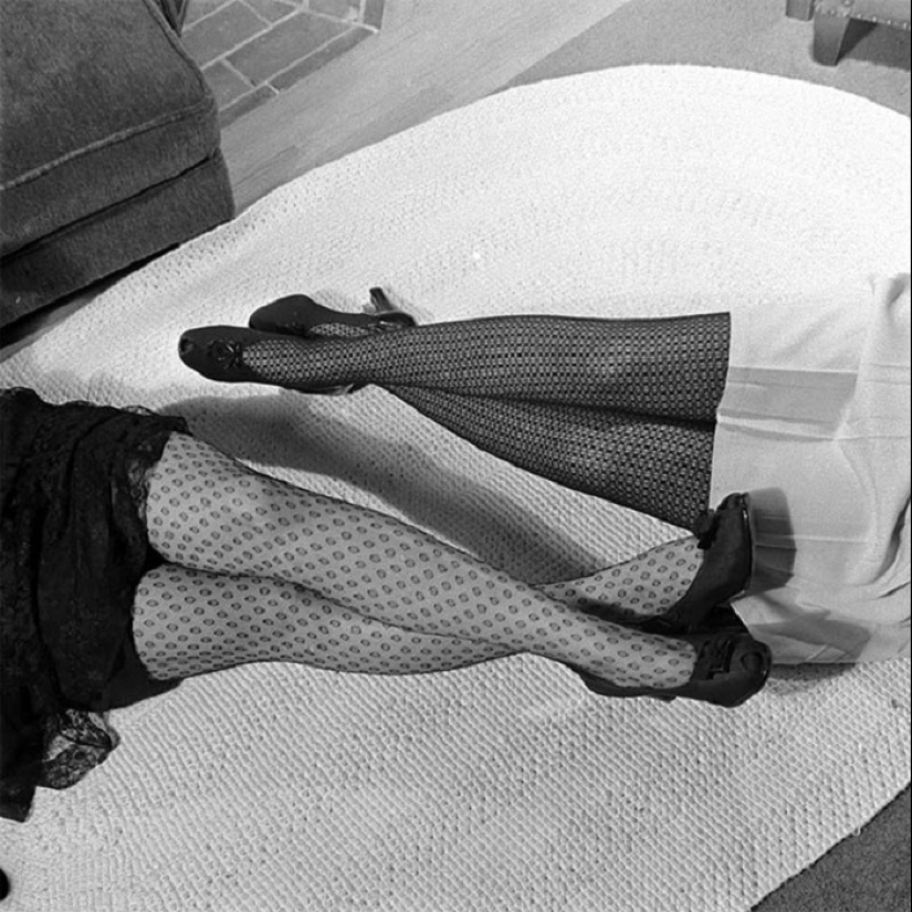 22 glamorous beauty of the mid-twentieth century in elegant stockings