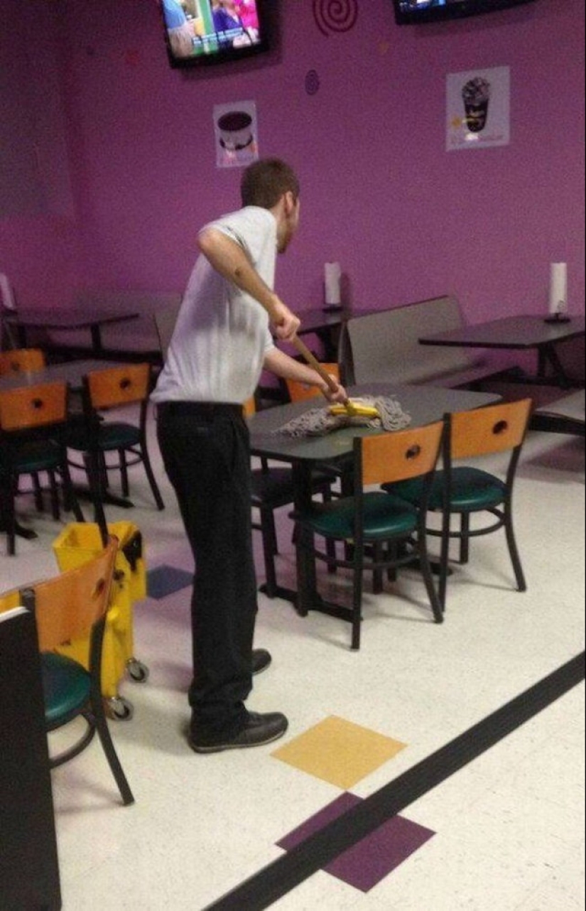 22 photos from people who went against the rules and screwed up big