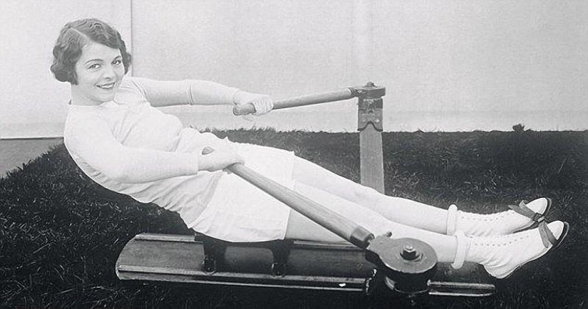 22 retro photos - what the fitness of the early 20th century looked like