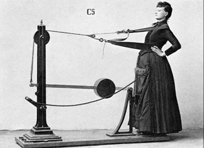 22 retro photos - what the fitness of the early 20th century looked like