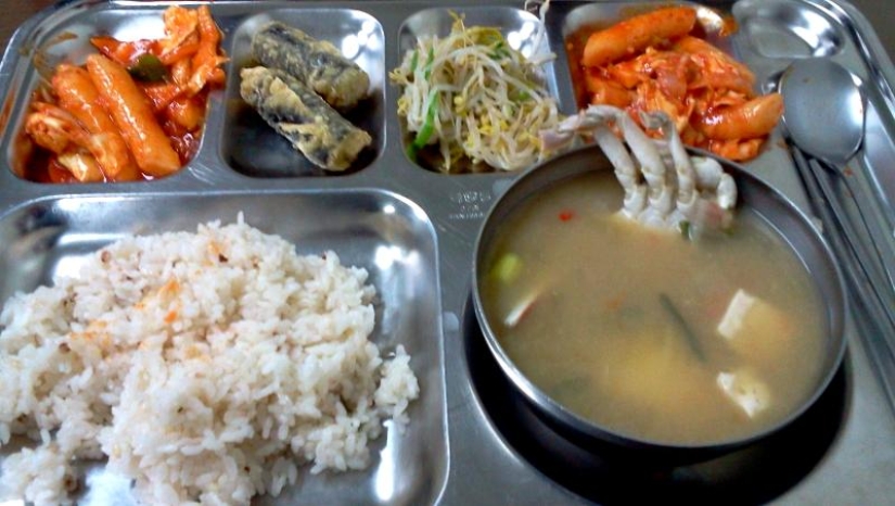 22 school lunches from around the world