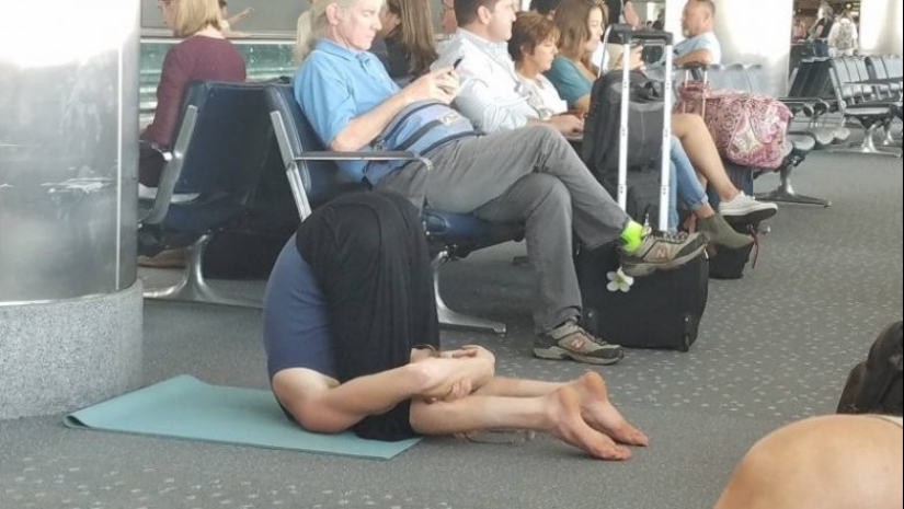 22 strange moments that you don't expect to see at the airport